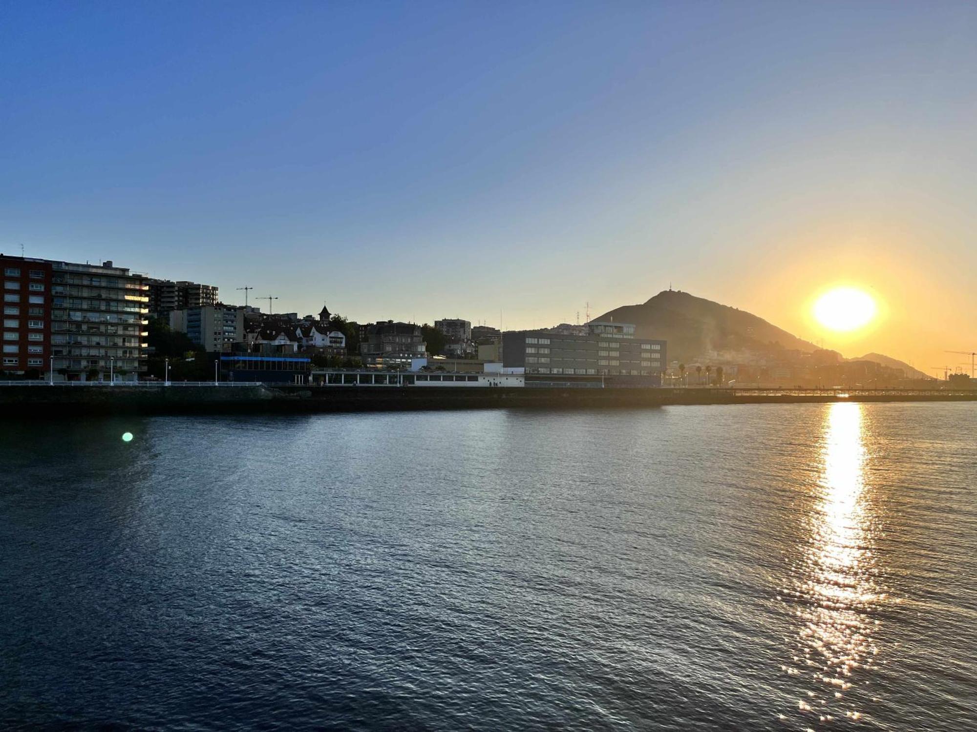 Apartamento Casa Lola Apartment Getxo Bagian luar foto